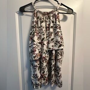 White House Black Market Women's White Blouse
Size S. Good Condition